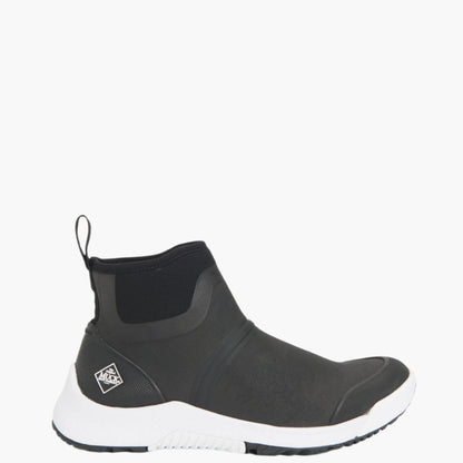 Muck Boot Company Women's Outscape Chelsea Slip On - Black