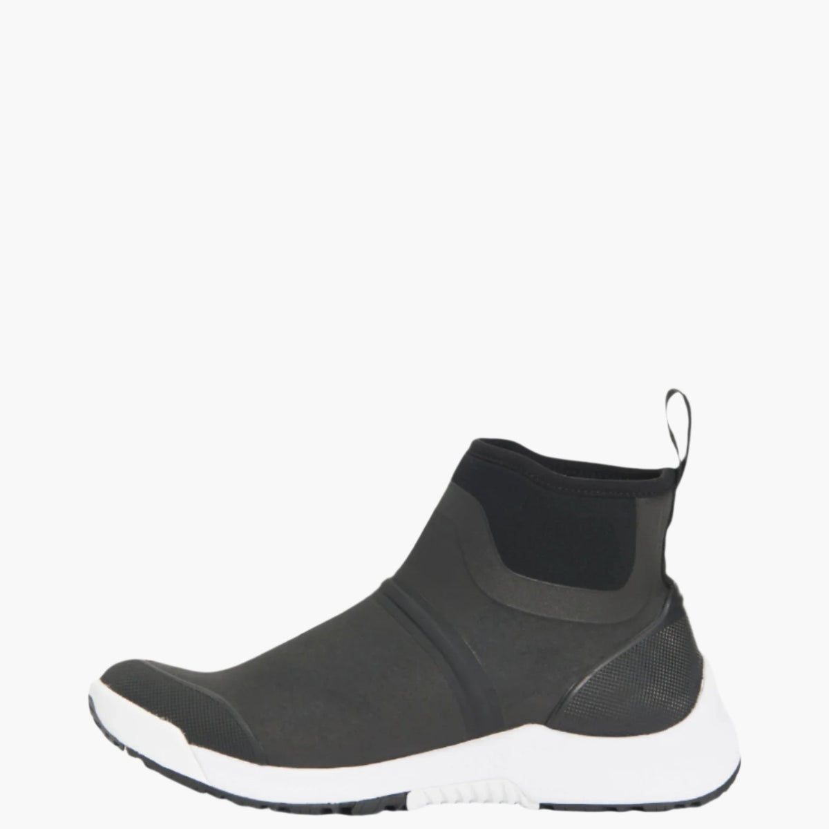Muck Boot Company Women's Outscape Chelsea Slip On - Black